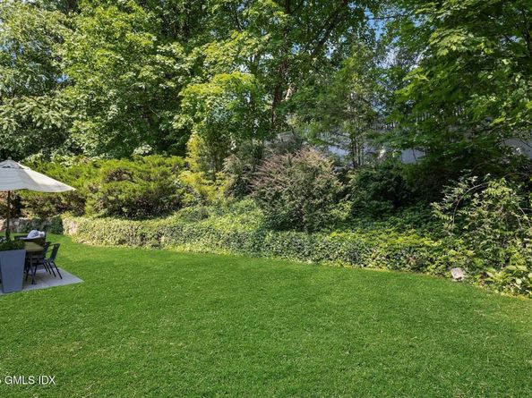32 Meyer Place, Riverside CT 06878