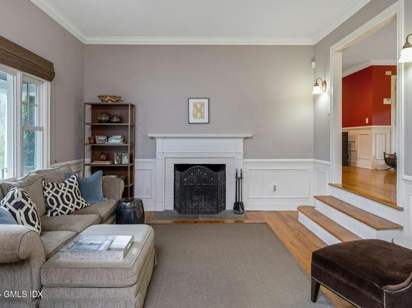 32 Meyer Place, Riverside CT 06878