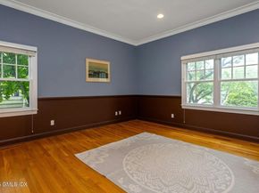 32 Meyer Place, Riverside CT 06878