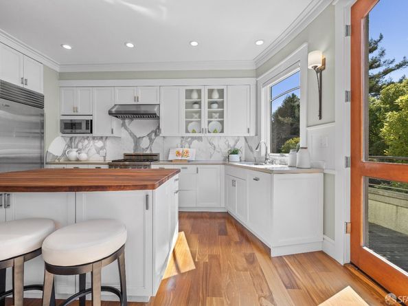 739 10th Avenue, San Francisco CA 94118
