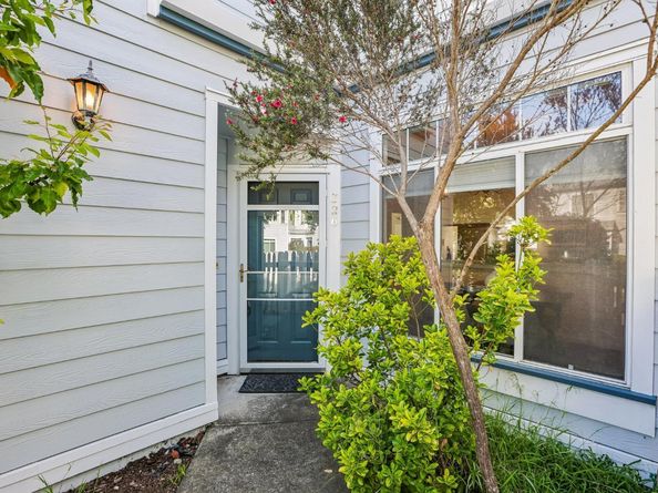 326 Commodore Drive, Richmond CA 94804