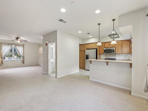 2717 10th Street, San Pablo CA 94806
