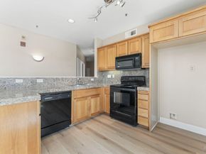 655 12th Street 311, Oakland CA 94607