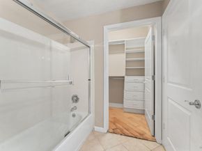 655 12th Street 311, Oakland CA 94607