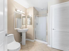 655 12th Street 311, Oakland CA 94607