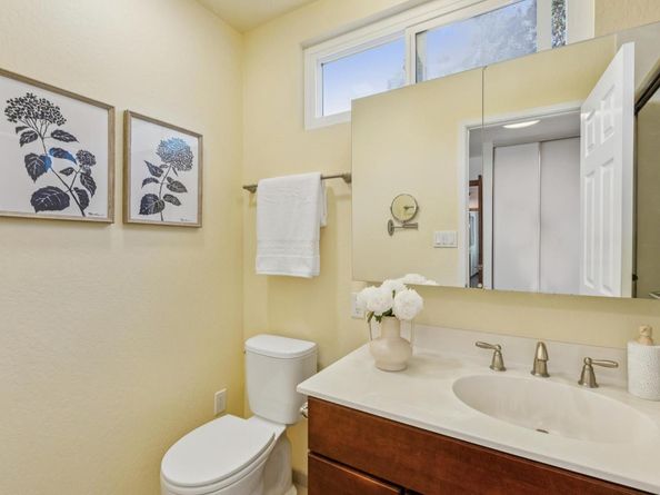 85 Buckingham Drive, Moraga CA 94556