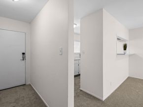 Undisclosed Address #325027405, Oakland CA 94607