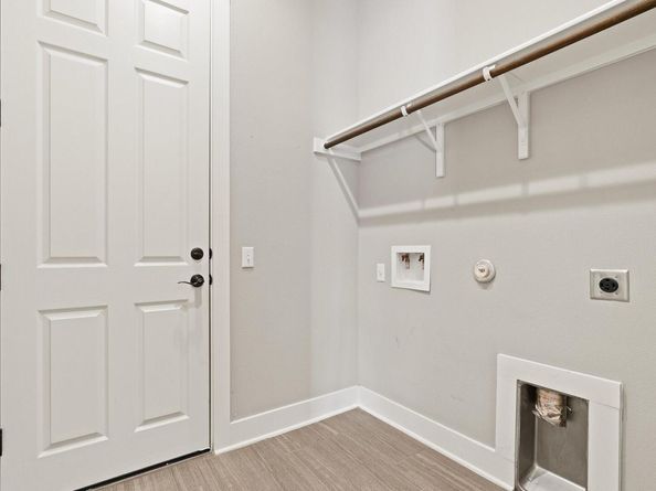 7109 Cut Plains TRL, Austin TX 78726