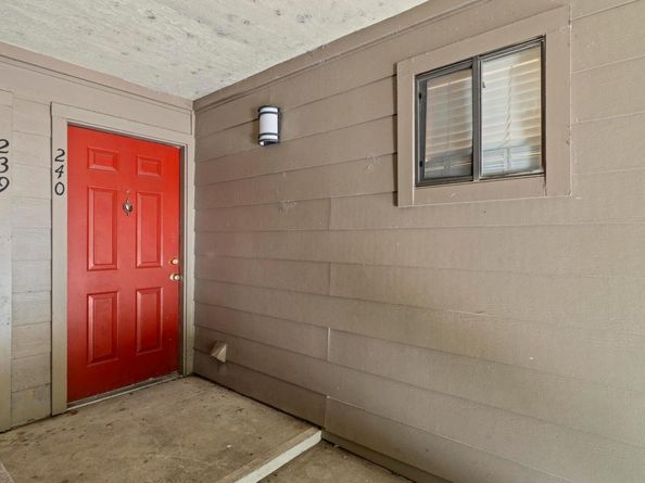 1135 Barton Hills DR 240, Austin TX 78704
