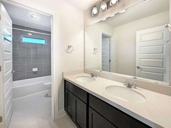 7604 Hillock TER, Austin TX 78744