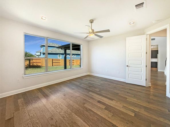 7604 Hillock TER, Austin TX 78744