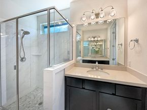 7604 Hillock TER, Austin TX 78744