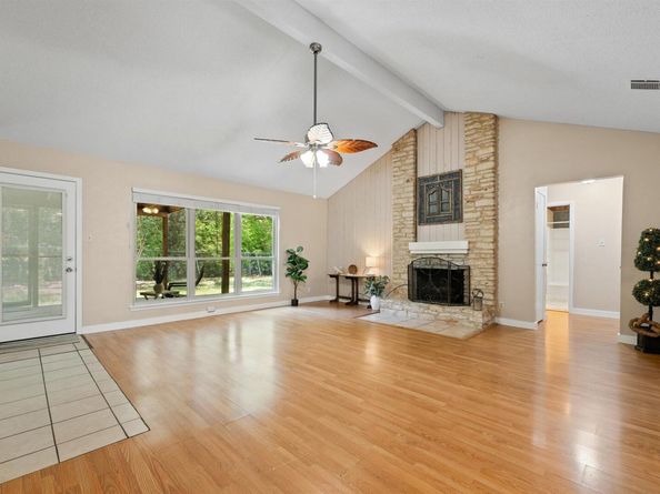 10915 Thicket TRL, Austin TX 78750