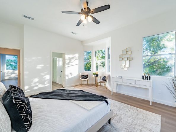 8111 Matchlock CV, Austin TX 78729