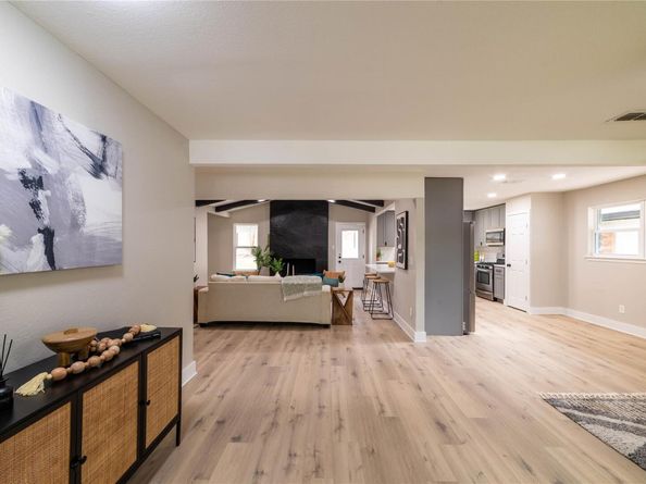 7300 Fred Morse DR, Austin TX 78723