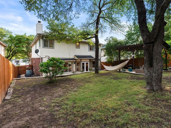 10919 Sierra Oaks, Austin TX 78759