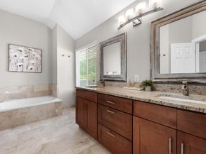 10919 Sierra Oaks, Austin TX 78759