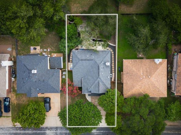 10919 Sierra Oaks, Austin TX 78759
