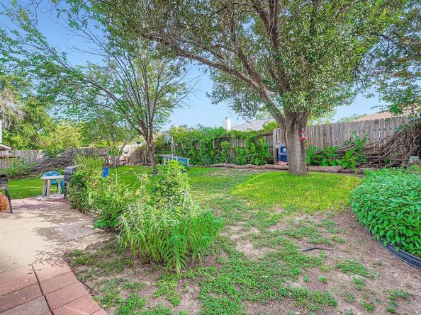 1913 Klattenhoff DR, Austin TX 78728