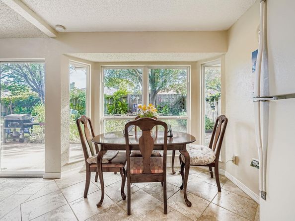 1913 Klattenhoff DR, Austin TX 78728
