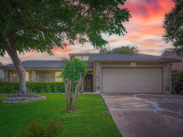 1913 Klattenhoff DR, Austin TX 78728