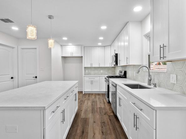 1520 Weyford DR, Austin TX 78757