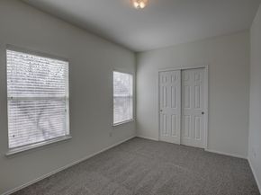 1102 E 3rd ST, Georgetown TX 78626