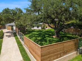 5706 Highland Hills CIR, Austin TX 78731