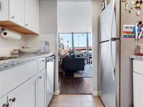 1800 Lavaca ST A711, Austin TX 78701