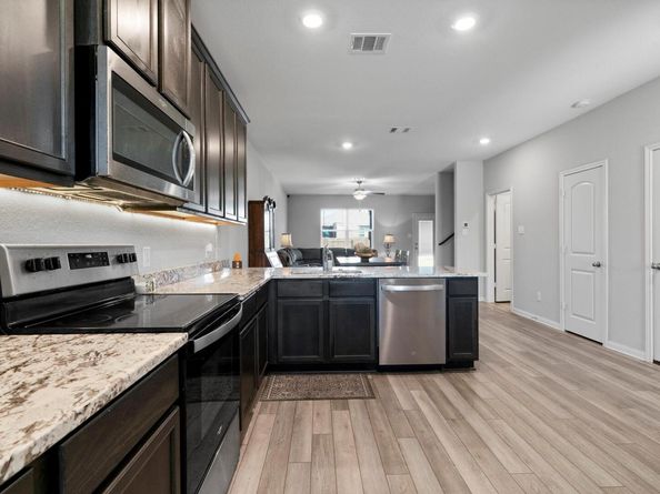 212 Star Spangled DR, Liberty Hill TX 78642