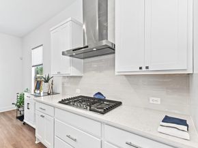 523 Hallwood DR, Liberty Hill TX 78642