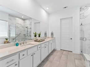 523 Hallwood DR, Liberty Hill TX 78642