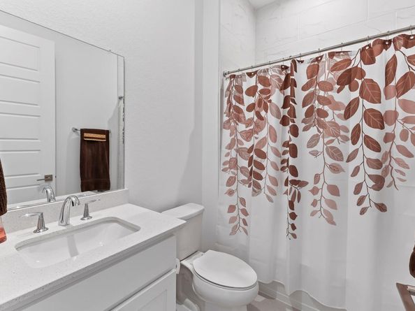 523 Hallwood DR, Liberty Hill TX 78642