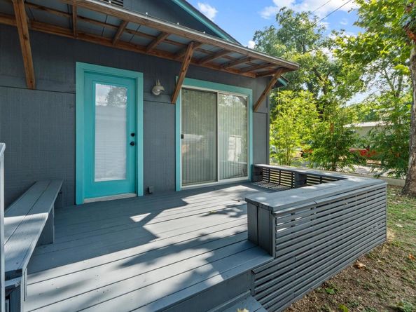 1911 Riverview ST A, Austin TX 78702