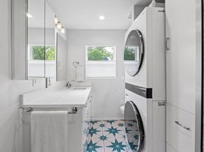1911 Riverview ST A, Austin TX 78702
