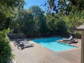 5507 Oakwood CV A2, Austin TX 78731