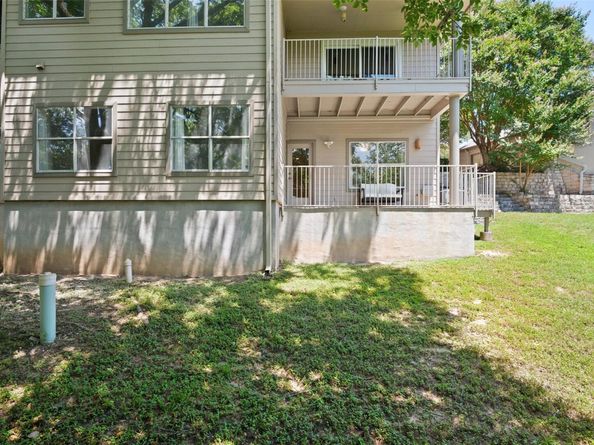 5507 Oakwood CV A2, Austin TX 78731