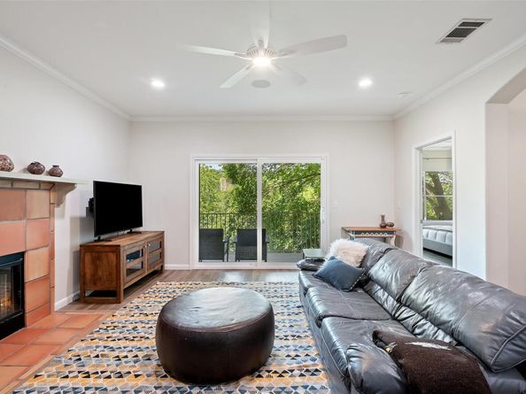 5507 Oakwood CV A2, Austin TX 78731