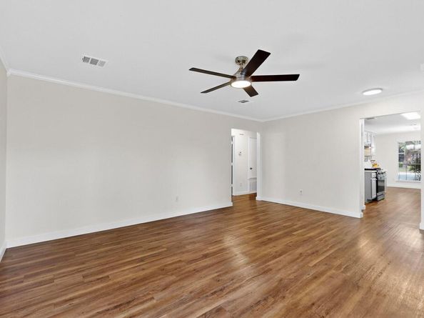 11317 Pardoners Tale LN, Austin TX 78748