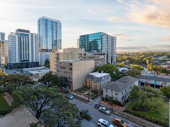 1801 Lavaca ST 7B, Austin TX 78701