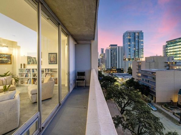 1801 Lavaca ST 7B, Austin TX 78701