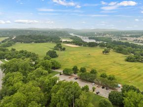 1900 Barton Springs RD 5015, Austin TX 78704