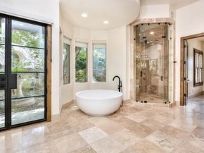 208 Goodnight DR, Georgetown TX 78628
