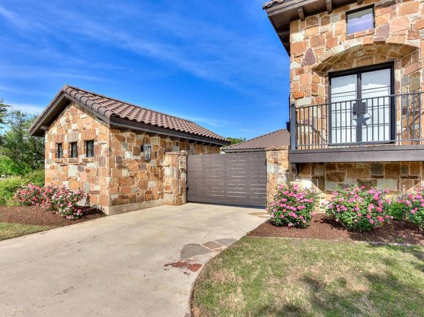 208 Goodnight DR, Georgetown TX 78628