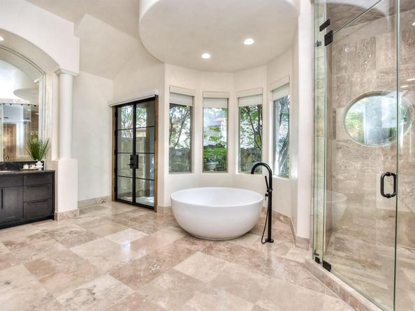 208 Goodnight DR, Georgetown TX 78628