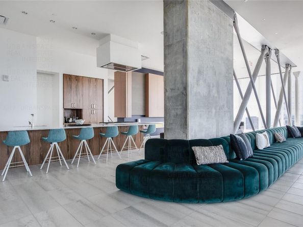 301 West Ave 1702, Austin TX 78701