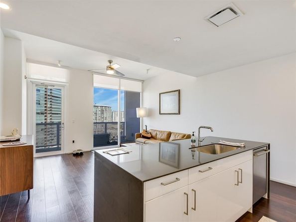 301 West Ave 1702, Austin TX 78701