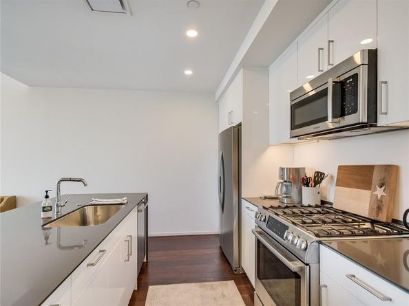 301 West Ave 1702, Austin TX 78701