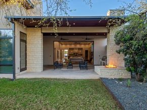 8221 Carranzo DR, Austin TX 78735