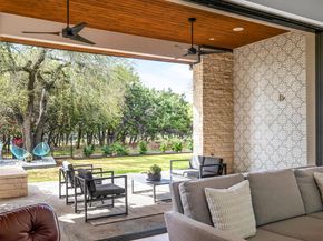 8221 Carranzo DR, Austin TX 78735